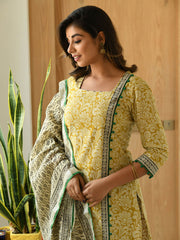 EKAA BLOCK PRINTED KURTA-PANTS & DUPATTA SET