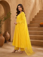 Urvi Cotton Suit Set