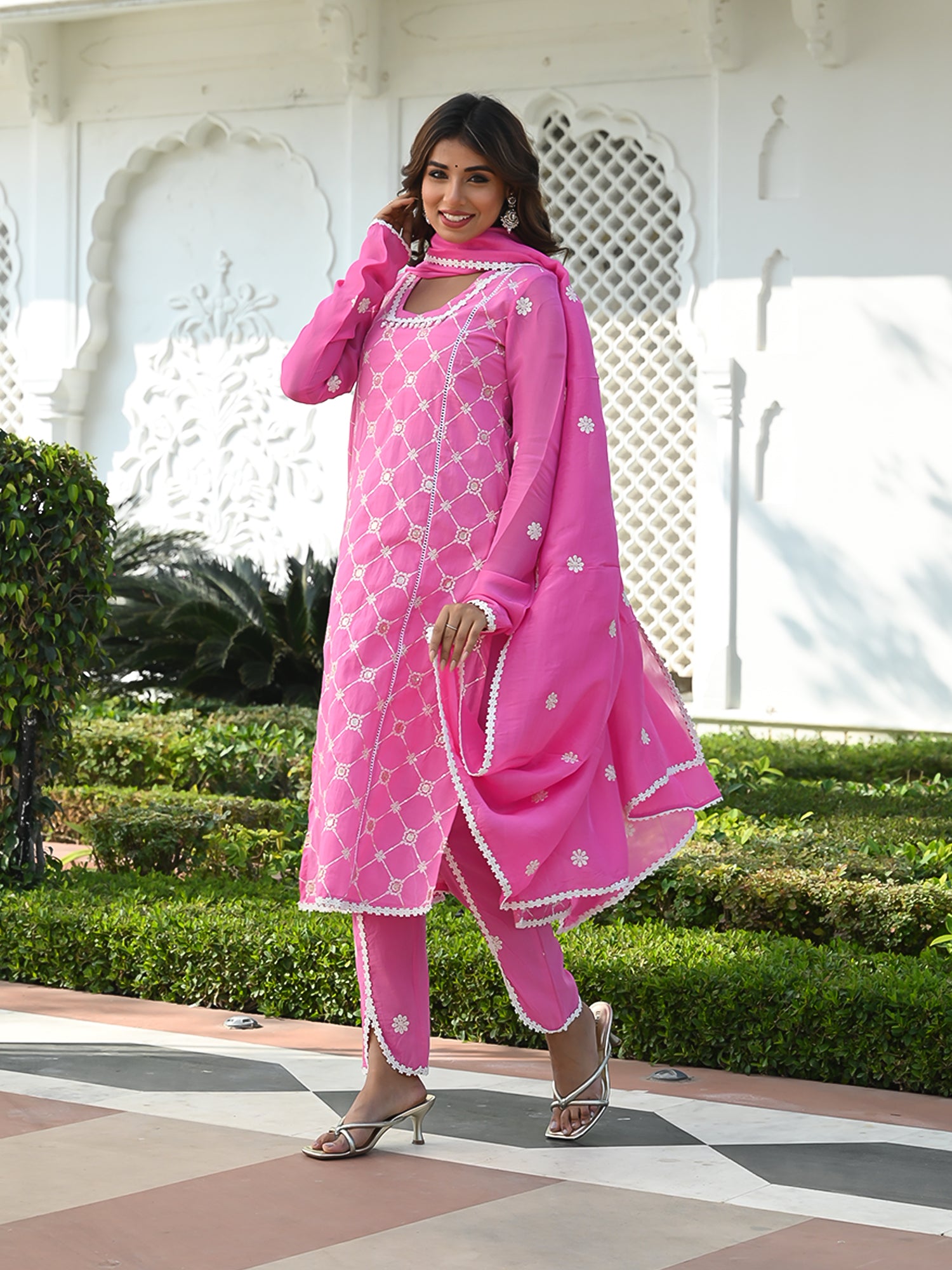 MULMUL SARAI EMBROIDERED STRAIGHT KURTA-PANT & DUPATTA SET