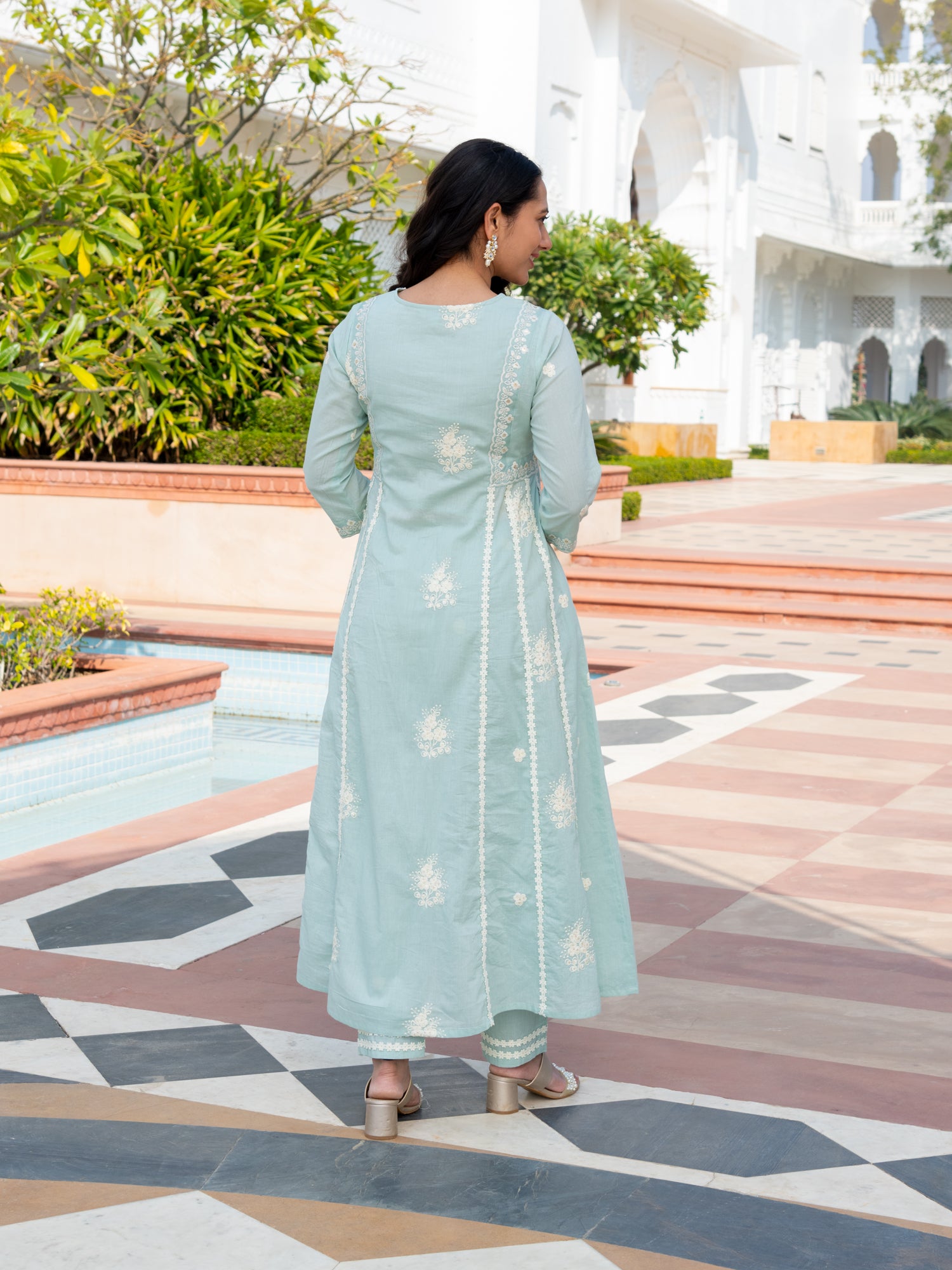 MULMUL INNAYAT SAGE GREEN EMBROIDERED FLARED KURTA-PANT SET